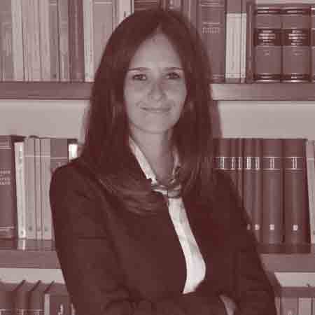 Claudia M Vieira - Team